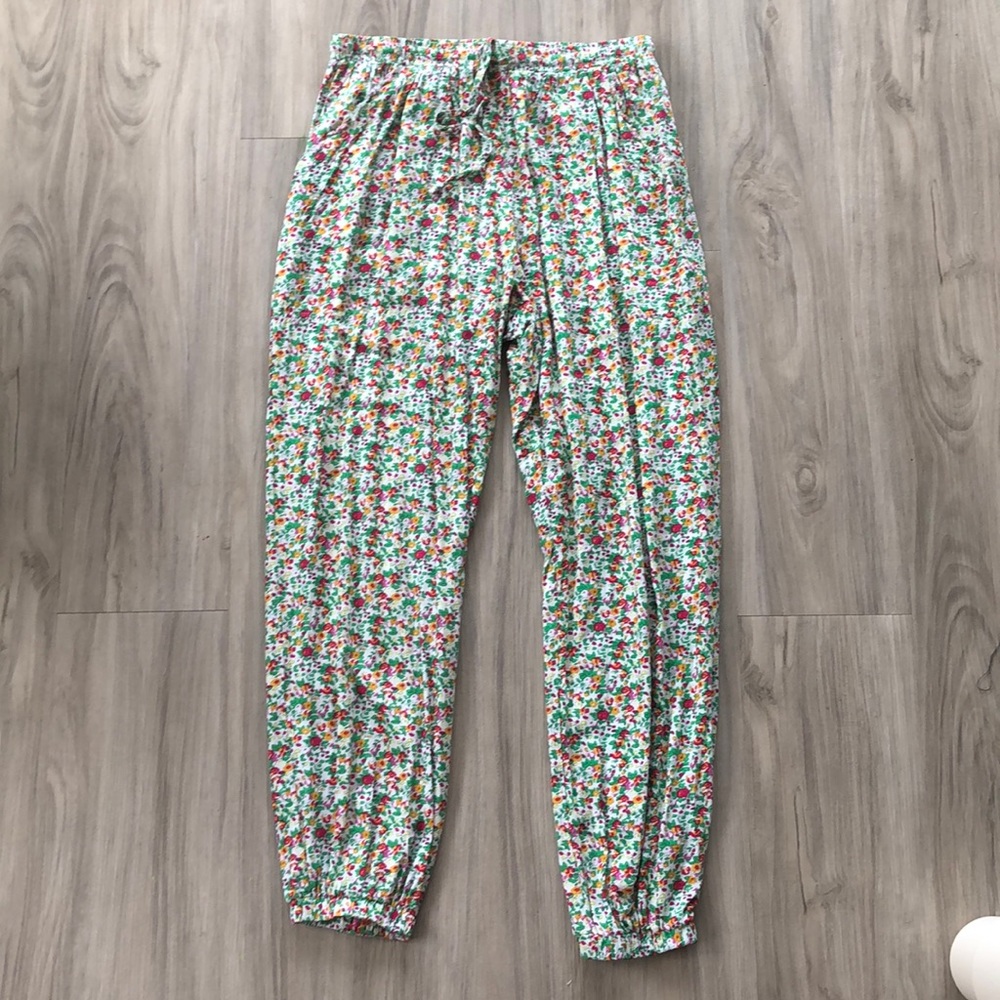 Olivaceous Summer Floral Joggers